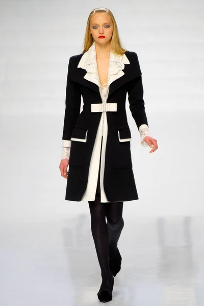 Look 4